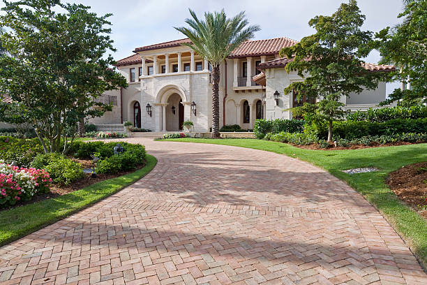 Reasons to Select Us for Your Driveway Paving Requirements in Villas, FL